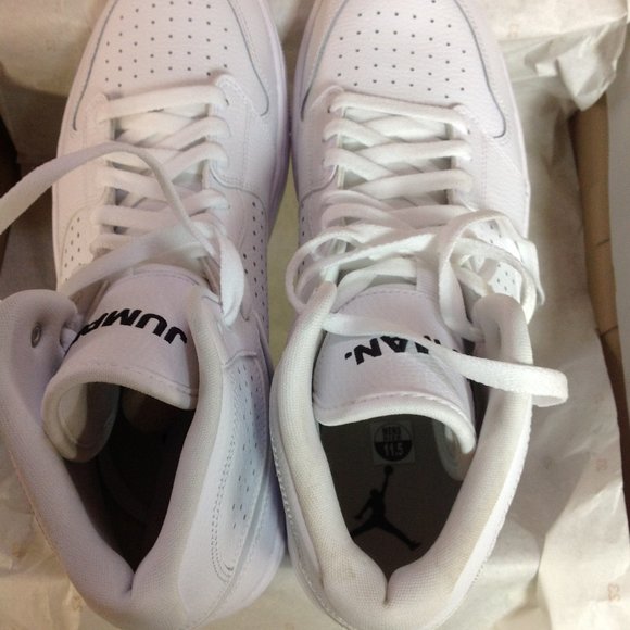 Jordan  Access Men\'s White Sneakers - USA Size:11.5 - New in Box
